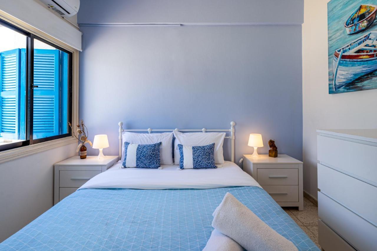 Sea Breeze 1-Br Apt In Píla Kültér fotó